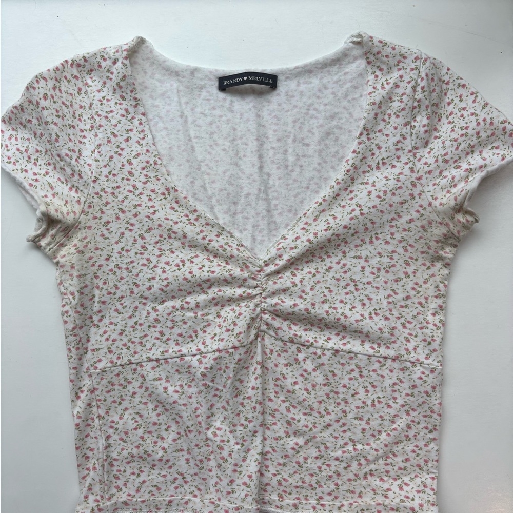 Brandy Melville Cream Ruched Crop Top